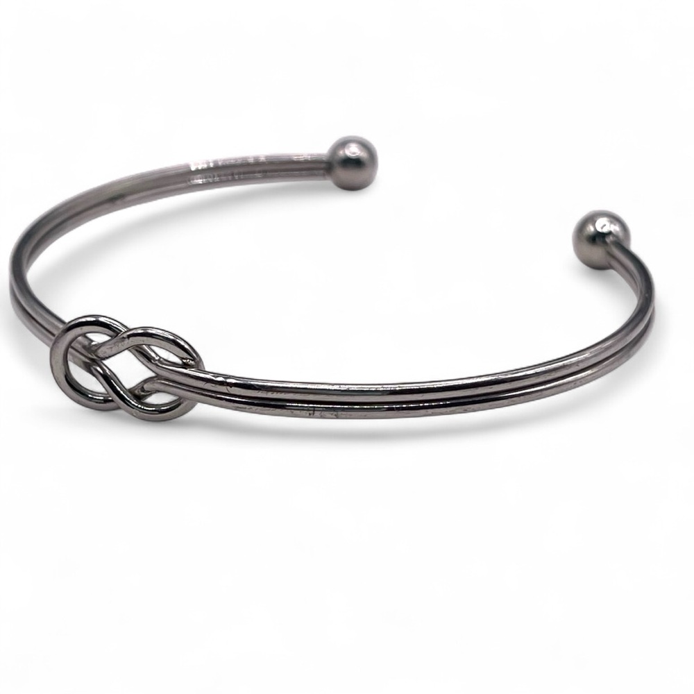 ❤️ Silver Stainless Infinity Knot Bracelet - Picture 2 of 6